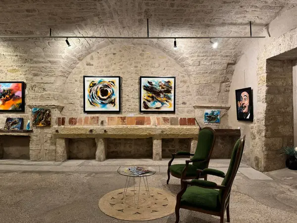 Hôtel des Barons de Lacoste- Rez de Chaussée